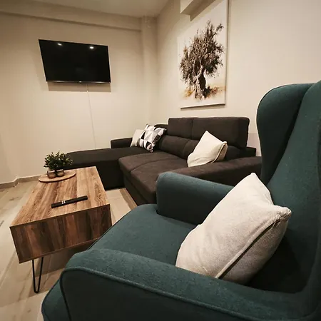 Sun And Roses Apartment