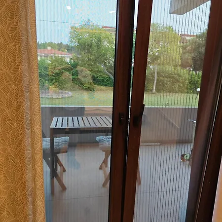 Sun And Roses Apartment